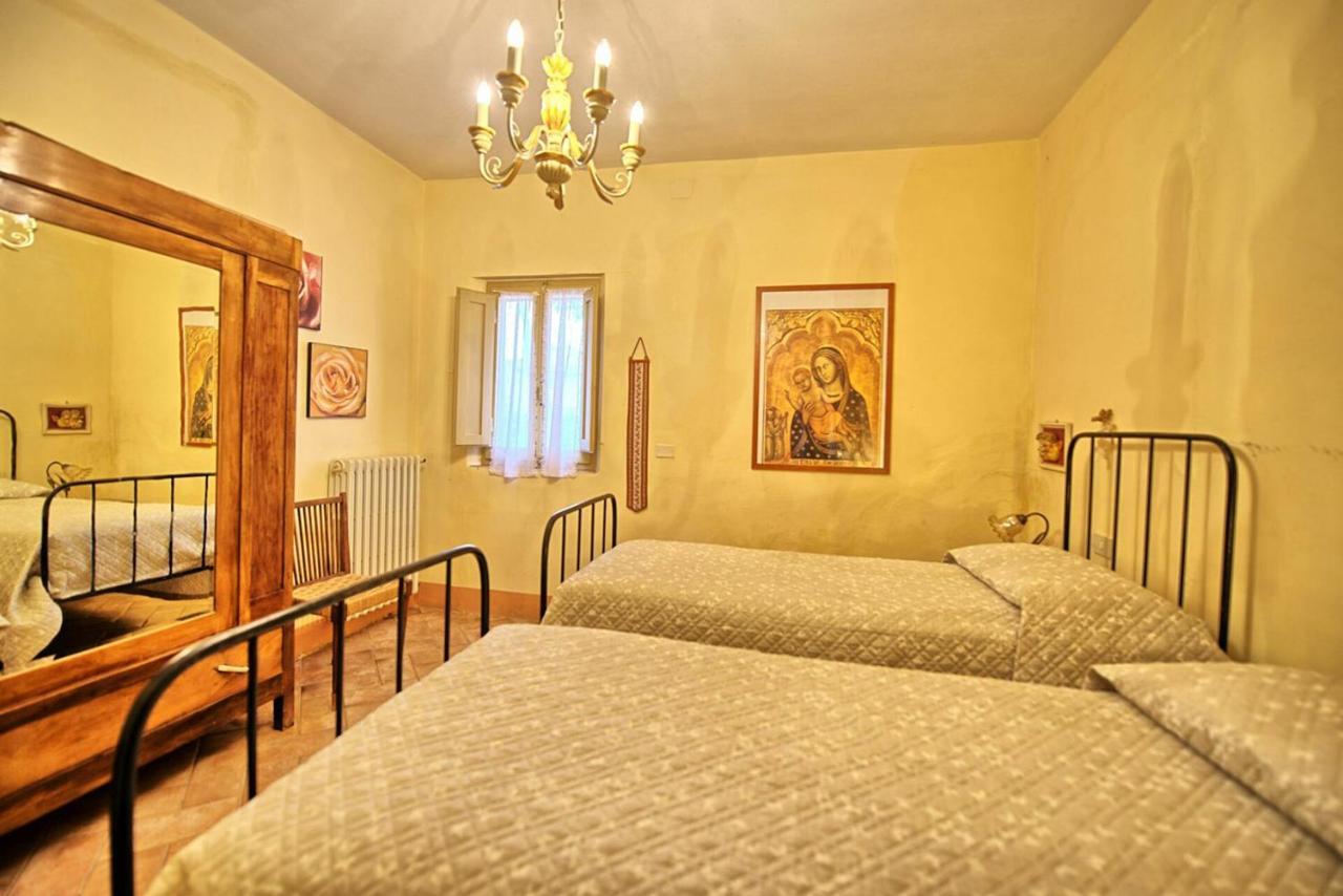 Agriturismo Fattoria Il Piano - Casa Tosca - Сан Джиминяно Екстериор снимка